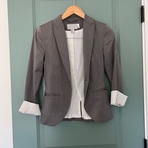 H&M blazer in gray (size 2)